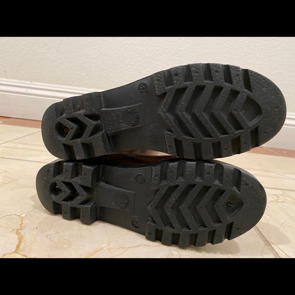 Burberry Rain Boots - Picture 7 of 12